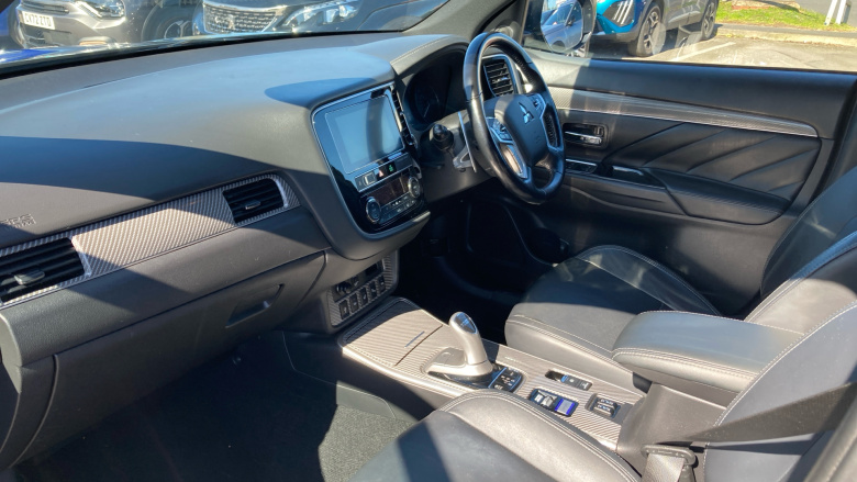 Mitsubishi Outlander 2.4 PHEV 4h 5dr Auto Estate